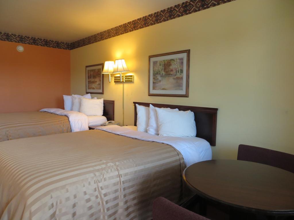 Americas Best Value Inn Ozark Exterior foto