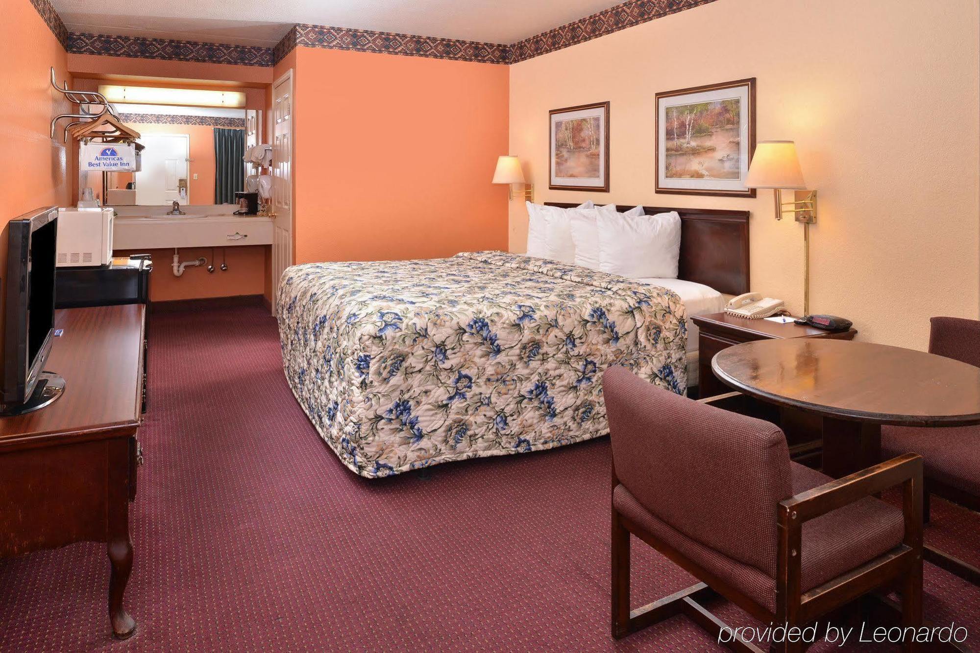 Americas Best Value Inn Ozark Exterior foto